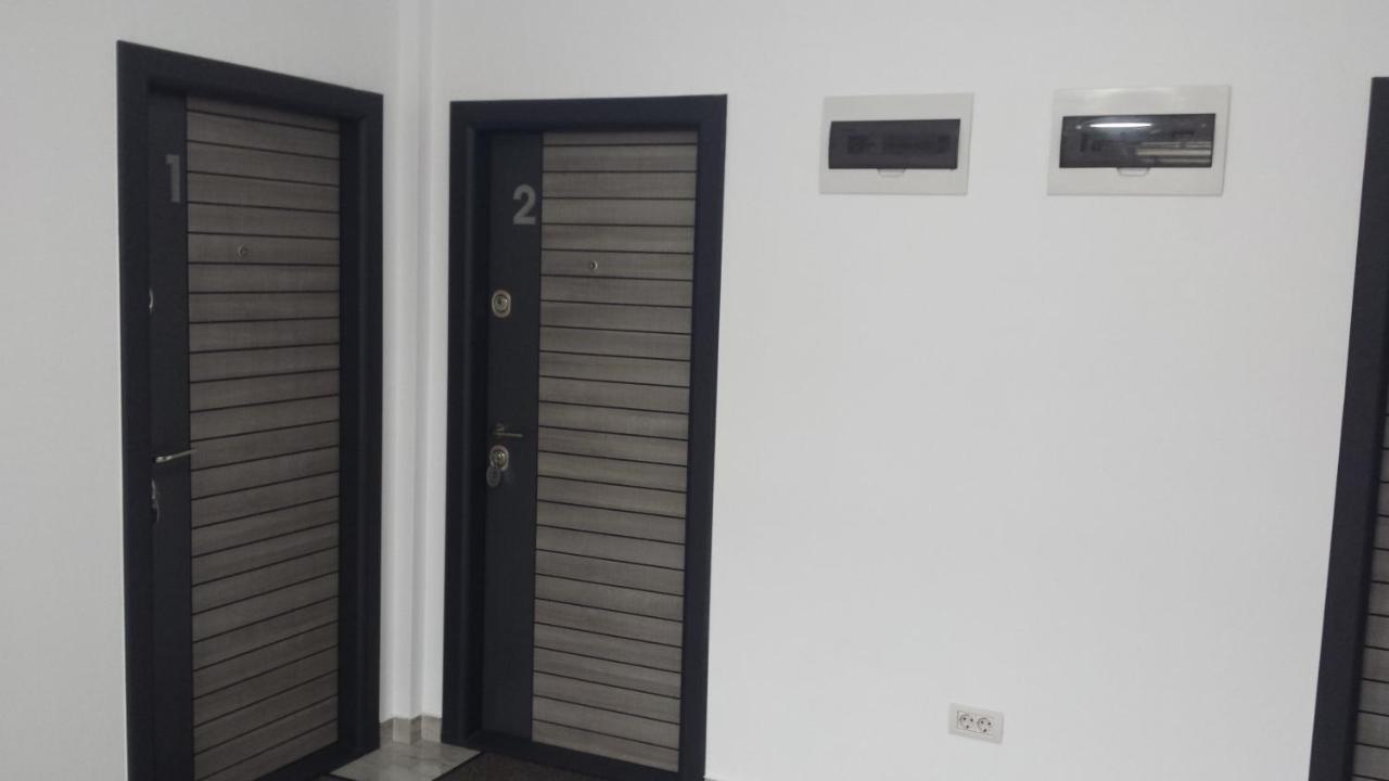 Apartament Mario Rădăuţi エクステリア 写真